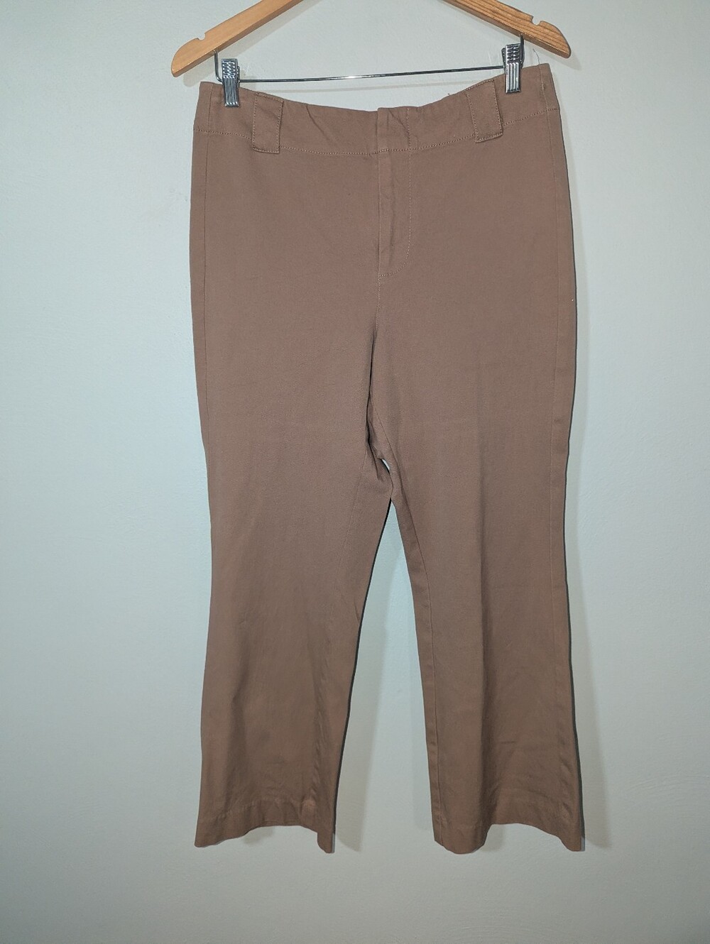 12 Nic + Zoe Tan Stretchy Straight Leg Pants‎